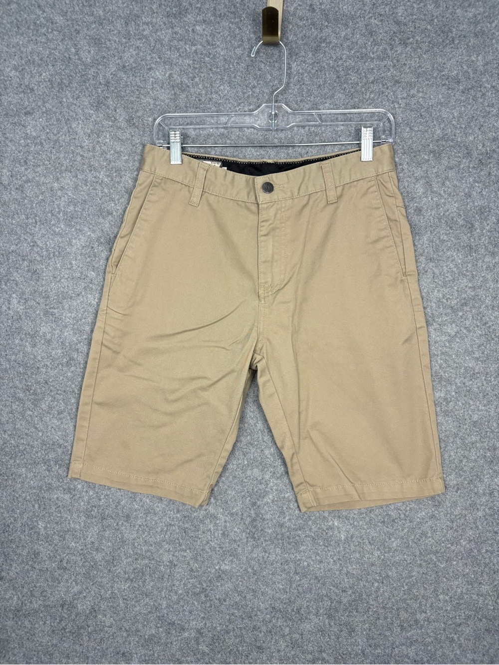 Volcom Men’s Khaki Chino Shorts Size 32
